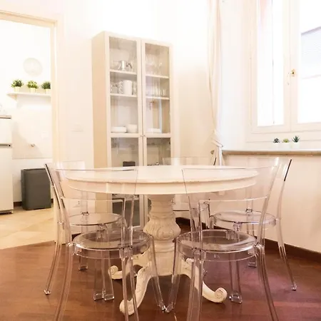Casa Bella Moline *