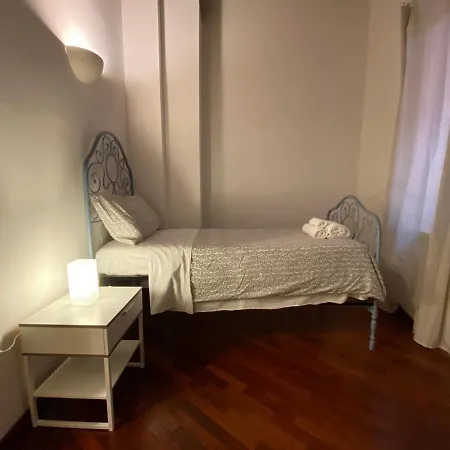 Casa Bella Moline *